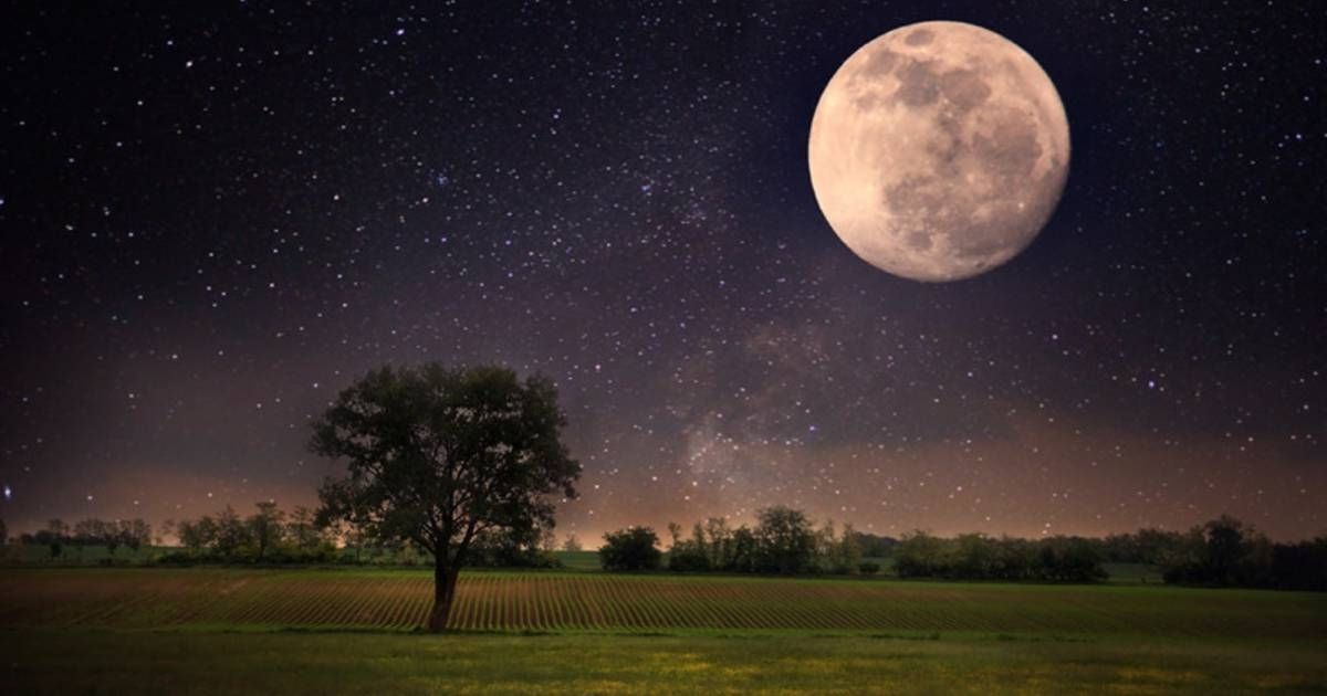 moon caption for instram
